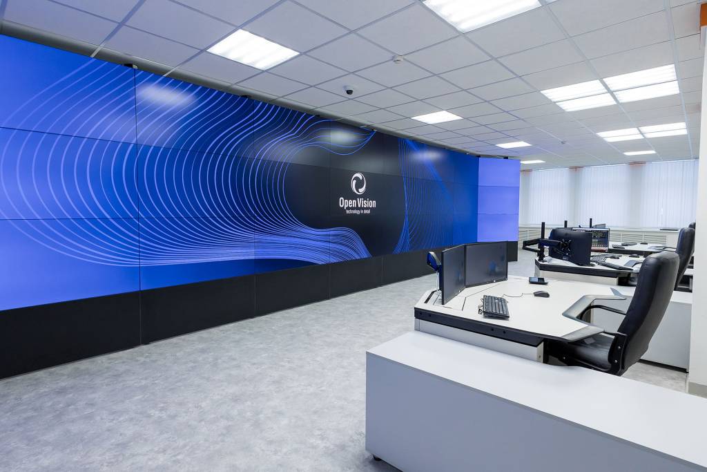 T-plyus-7.jpg T-plyus-7.jpg