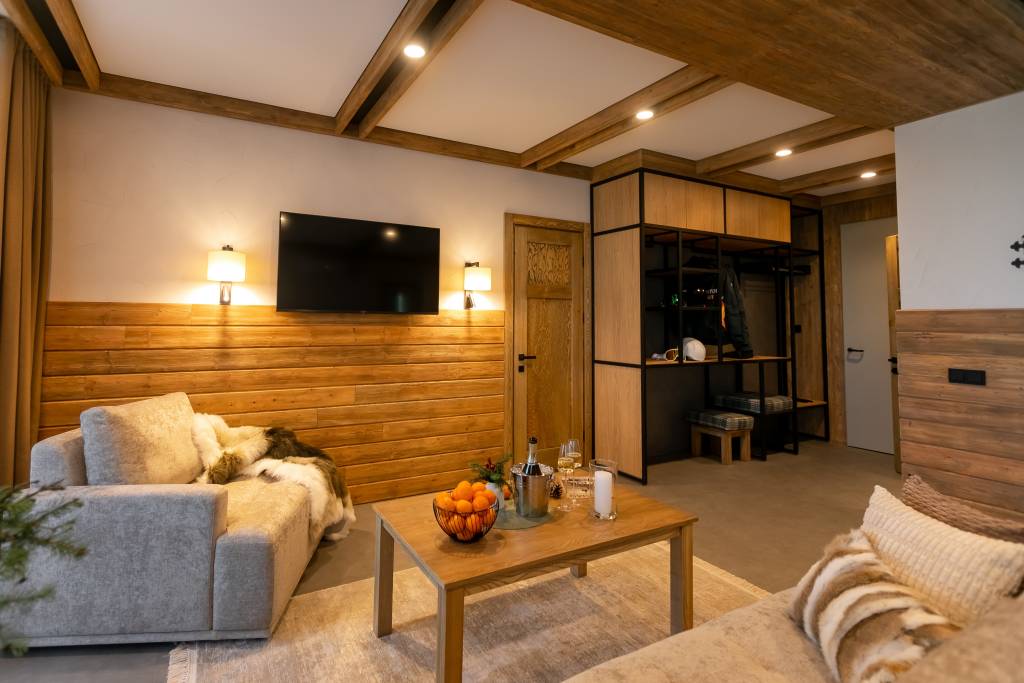 5 (4).jpeg 5 (4).jpeg