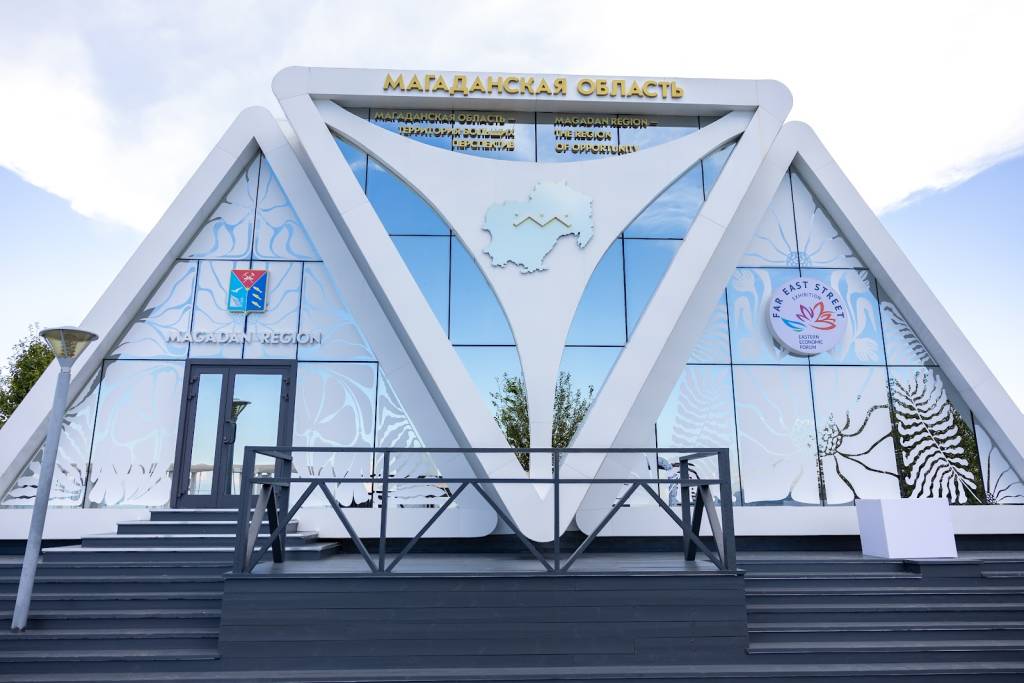 MOL_4396.jpg MOL_4396.jpg