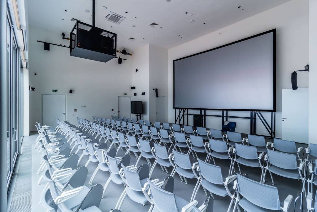 IMG_1946.jpg IMG_1946.jpg