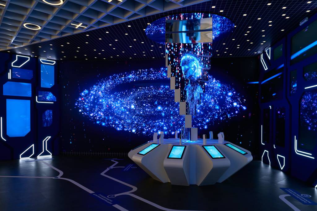 DOSTIZHENIYA BUDUSHCHEGO_1.jpg